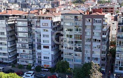 İnönü Cd. üzeri Göztepe Stadı karşısı mükemmel konumlu kiralık..