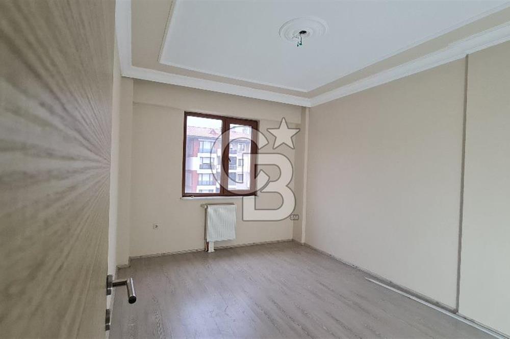 KÖRFEZ PETKİMPARKTA SATILIK CADDEYE CEPHE 3+1 FIRSAT DAİRE