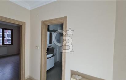 KÖRFEZ PETKİMPARKTA SATILIK CADDEYE CEPHE 3+1 FIRSAT DAİRE