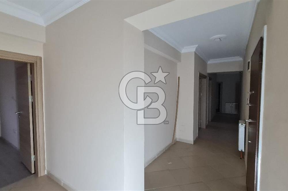 KÖRFEZ PETKİMPARKTA SATILIK CADDEYE CEPHE 3+1 FIRSAT DAİRE