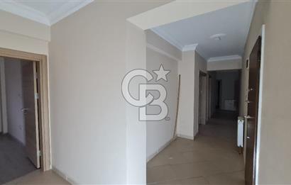 KÖRFEZ PETKİMPARKTA SATILIK CADDEYE CEPHE 3+1 FIRSAT DAİRE