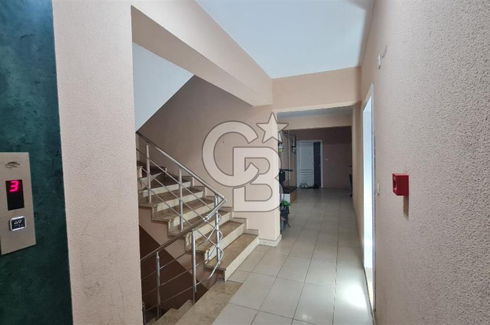 KÖRFEZ PETKİMPARKTA SATILIK CADDEYE CEPHE 3+1 FIRSAT DAİRE