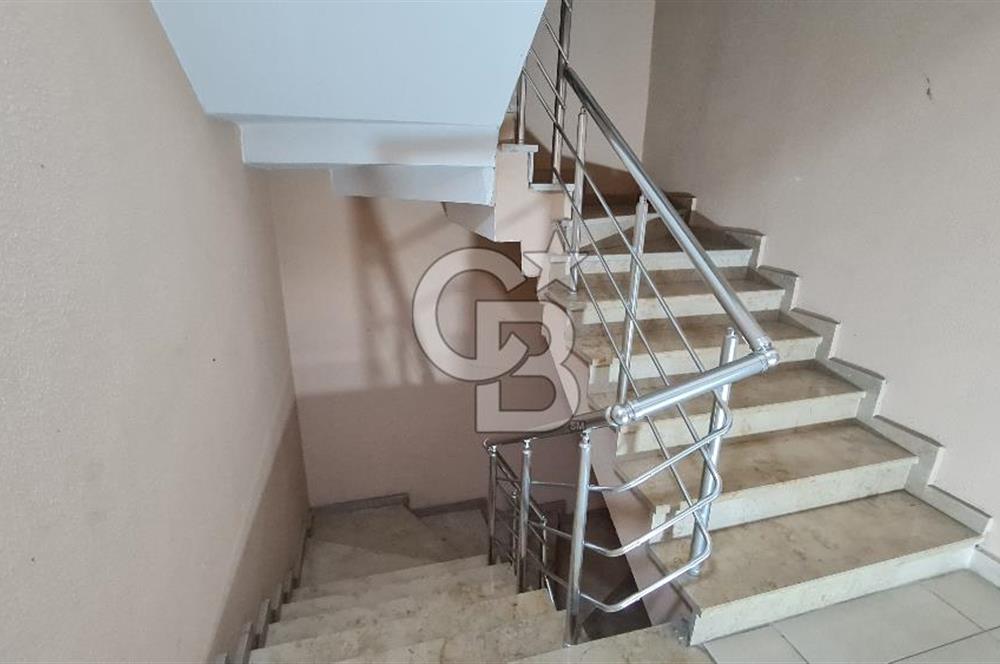 KÖRFEZ PETKİMPARKTA SATILIK CADDEYE CEPHE 3+1 FIRSAT DAİRE