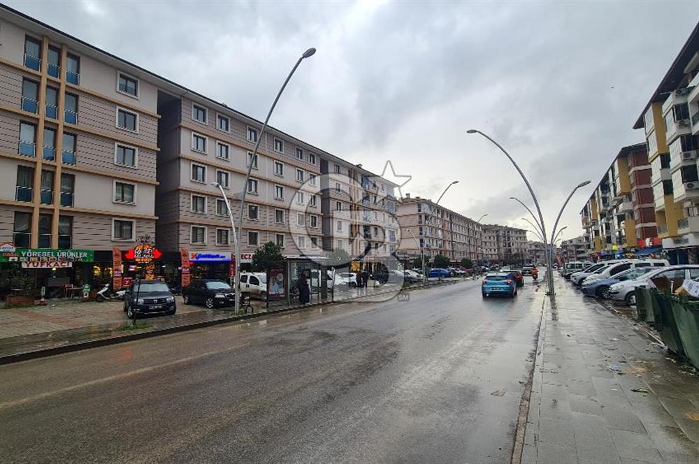 KÖRFEZ PETKİMPARKTA SATILIK CADDEYE CEPHE 3+1 FIRSAT DAİRE