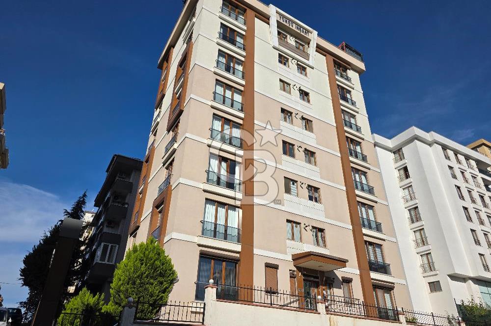 Elalmış Caddesinde Kapalı Otoparklı, Ferah 2+1 Satılık Daire