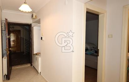 İnönü Cd. üzeri Göztepe Stadı karşısı mükemmel konumlu kiralık..