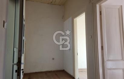 Bayraklı İzban Yanı Kiralık 2 Katlı Tarihi Müstakil Taş Bina