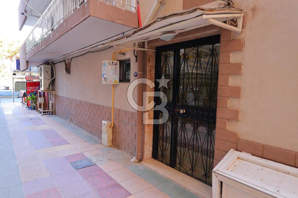 İnönü Cd. üzeri Göztepe Stadı karşısı mükemmel konumlu kiralık..