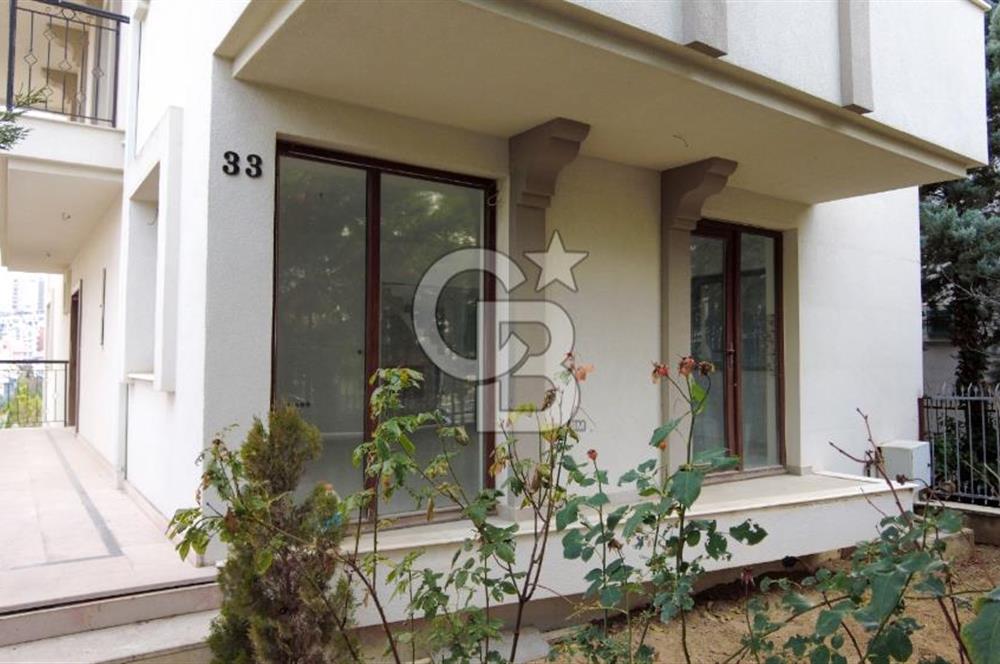 BEYTEPE MERKEZİ LOKASYONDA İLERİ NATAMAM 6+2 VİLLA 