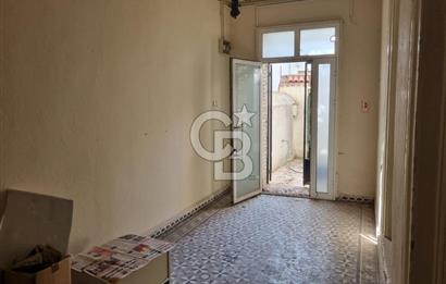 Bayraklı İzban Yanı Kiralık 2 Katlı Tarihi Müstakil Taş Bina