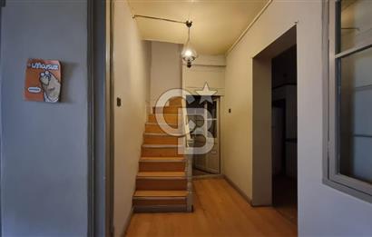 Bayraklı İzban Yanı Kiralık 2 Katlı Tarihi Müstakil Taş Bina