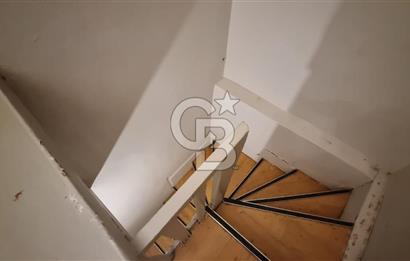 Bayraklı İzban Yanı Kiralık 2 Katlı Tarihi Müstakil Taş Bina