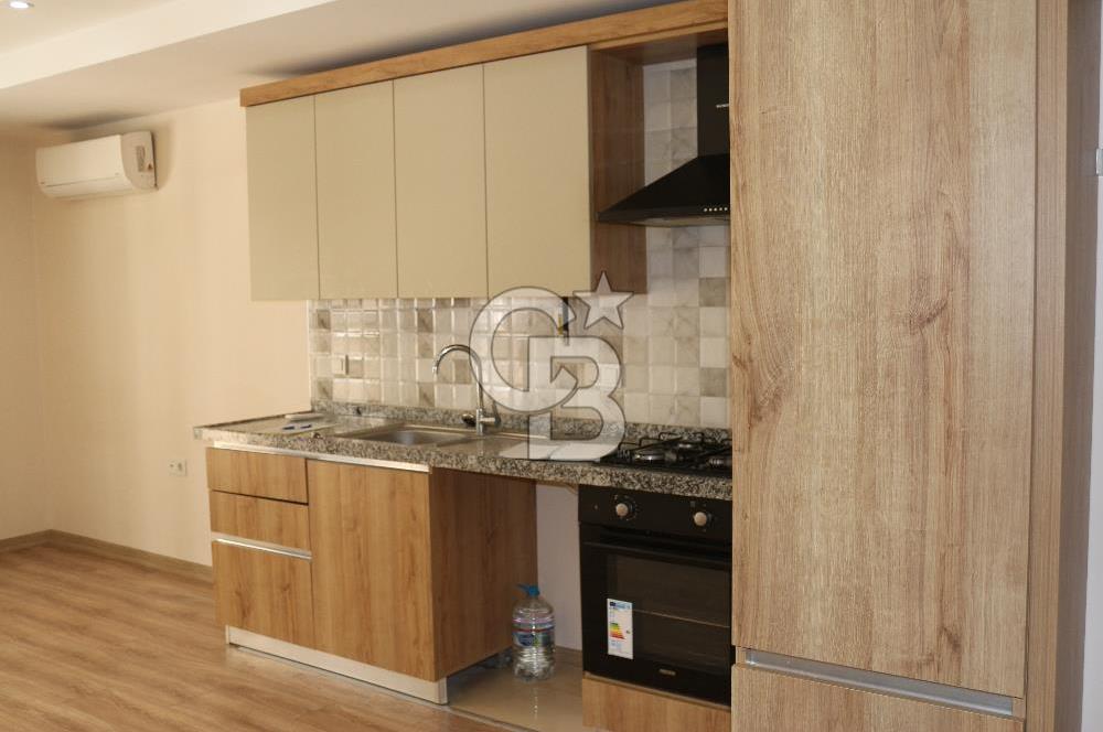 CUMHURİYET MAHALLESİ CADDEYE YAKIN KİRALIK 1+1 TEMİZ DAİRE