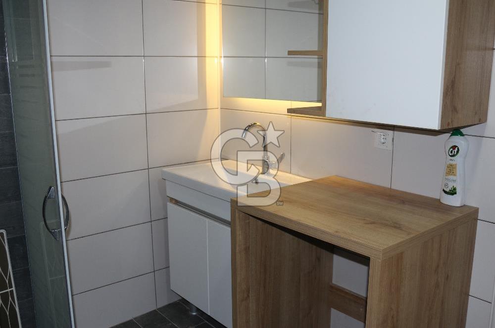 CUMHURİYET MAHALLESİ CADDEYE YAKIN KİRALIK 1+1 TEMİZ DAİRE