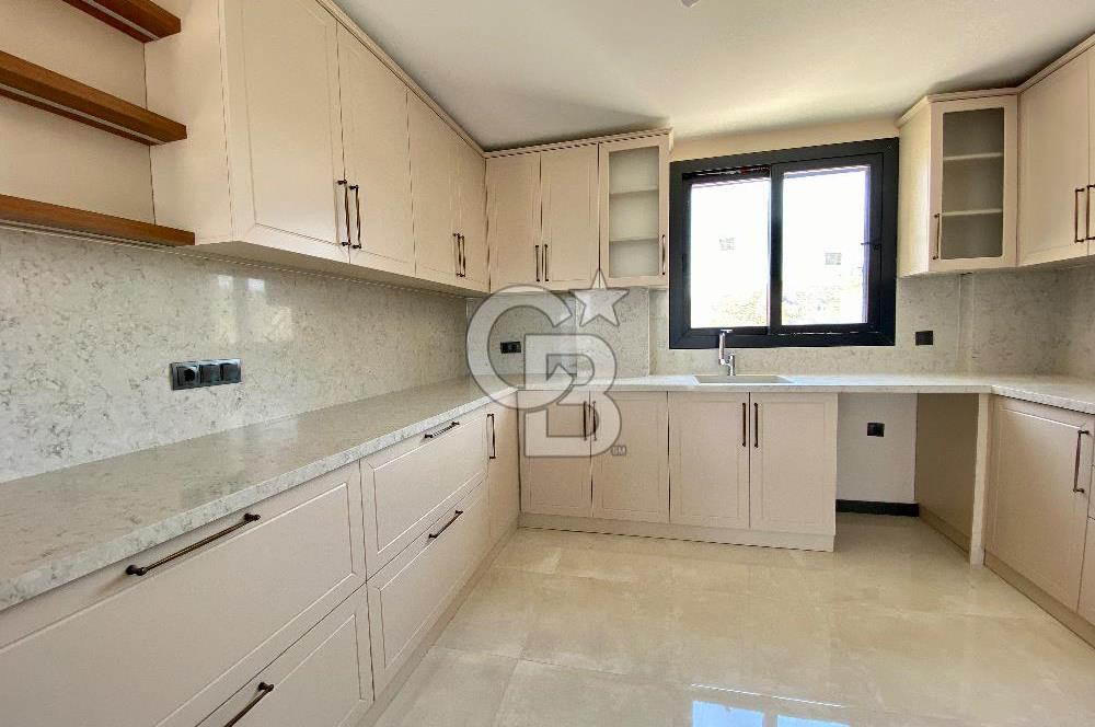 Seferihisar Iyonya Konakları’nda Satılık Lüks 5+2 Villa – Geniş Bahçe & Havuz Keyfi!