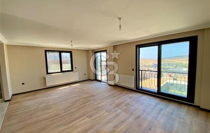 Seferihisar Iyonya Konakları’nda Satılık Lüks 5+2 Villa – Geniş Bahçe & Havuz Keyfi!