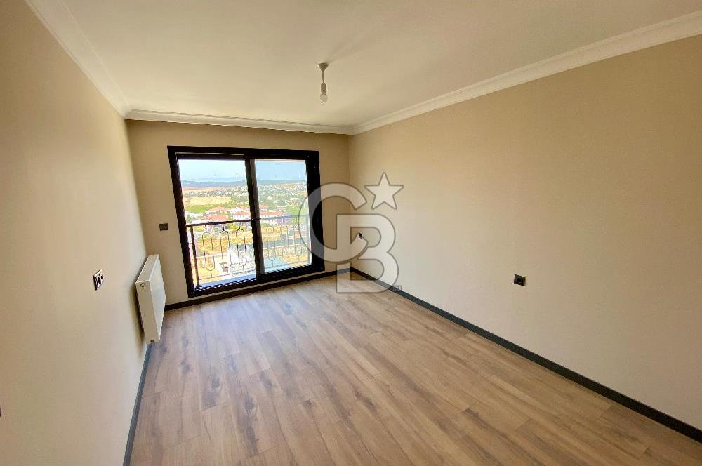 Seferihisar Iyonya Konakları’nda Satılık Lüks 5+2 Villa – Geniş Bahçe & Havuz Keyfi!