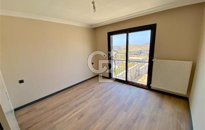 Seferihisar Iyonya Konakları’nda Satılık Lüks 5+2 Villa – Geniş Bahçe & Havuz Keyfi!