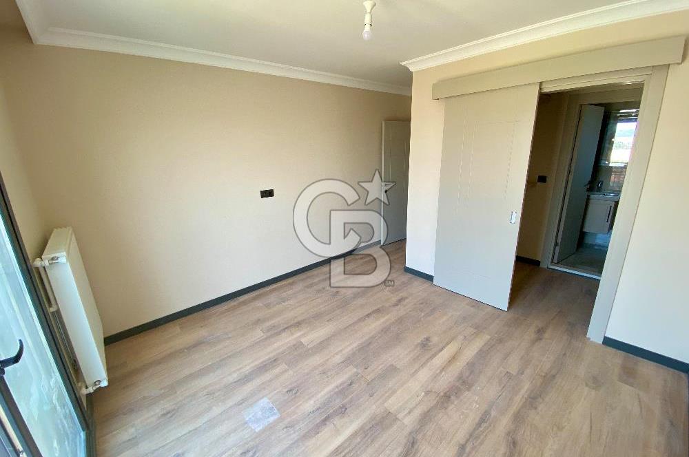 Seferihisar Iyonya Konakları’nda Satılık Lüks 5+2 Villa – Geniş Bahçe & Havuz Keyfi!