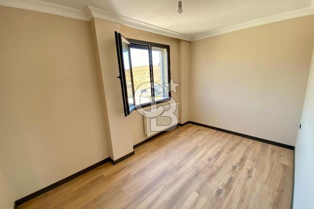 Seferihisar Iyonya Konakları’nda Satılık Lüks 5+2 Villa – Geniş Bahçe & Havuz Keyfi!