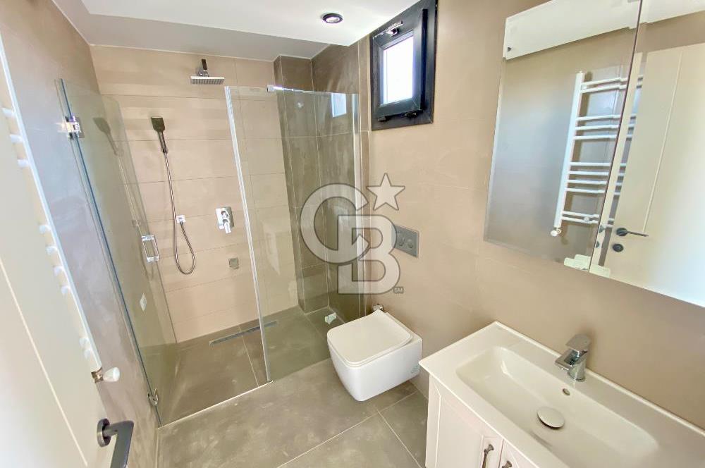 Seferihisar Iyonya Konakları’nda Satılık Lüks 5+2 Villa – Geniş Bahçe & Havuz Keyfi!