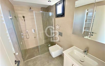 Seferihisar Iyonya Konakları’nda Satılık Lüks 5+2 Villa – Geniş Bahçe & Havuz Keyfi!