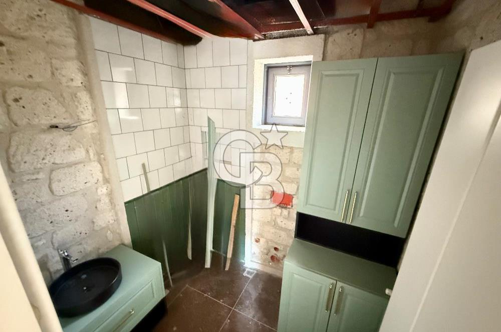 Urla Balıklıova – Çınar Konaklarında Satılık Villa