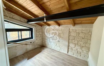 Urla Balıklıova – Çınar Konaklarında Satılık Villa