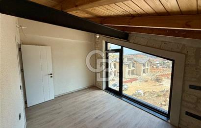 Urla Balıklıova – Çınar Konaklarında Satılık Villa