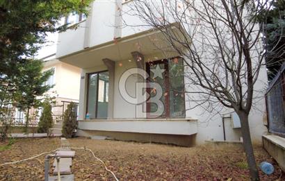 BEYTEPE MERKEZİ LOKASYONDA İLERİ NATAMAM 6+2 VİLLA 