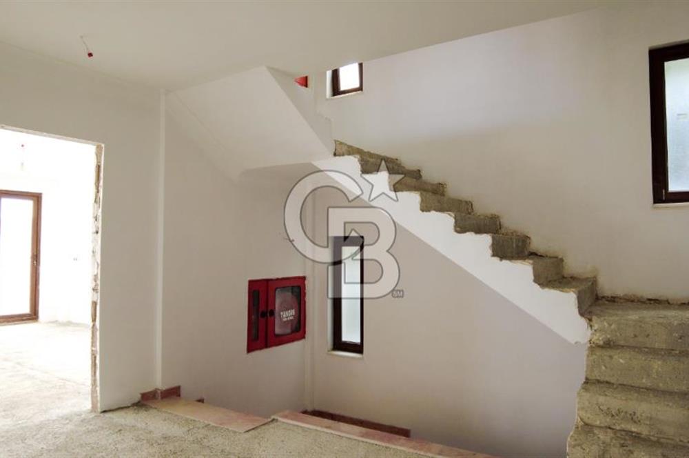 BEYTEPE MERKEZİ LOKASYONDA İLERİ NATAMAM 6+2 VİLLA 