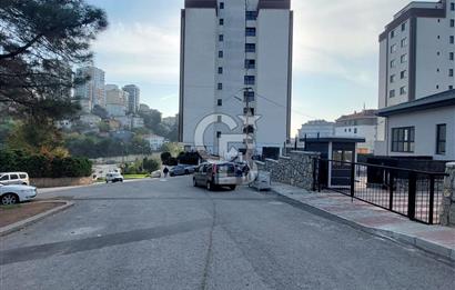 KARTAL'DA SİTE İÇERİSİNDE EBEVEYN BANYOLU SATILIK 3+1 DAİRE