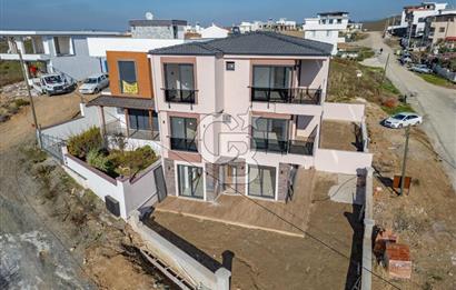 Ebeveyn Banyolu 4+1 Luks Ikiz Villa