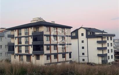 YALOVA ÇİFTLİKKÖYDE ÜÇ KAT İMARLI GÜZEL KONUMDA SATILIK ARSA!