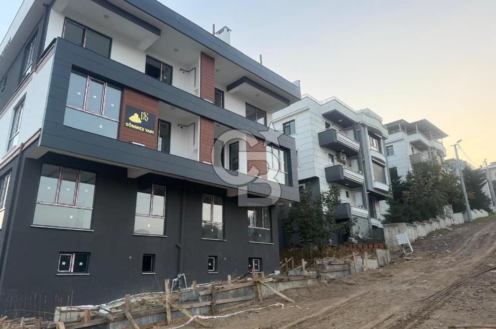 YALOVA ÇİFTLİKKÖYDE ÜÇ KAT İMARLI GÜZEL KONUMDA SATILIK ARSA!