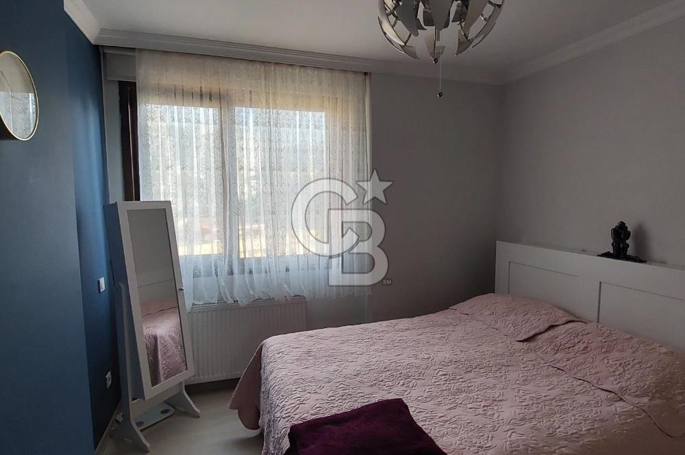 KARTAL'DA SİTE İÇERİSİNDE EBEVEYN BANYOLU SATILIK 3+1 DAİRE