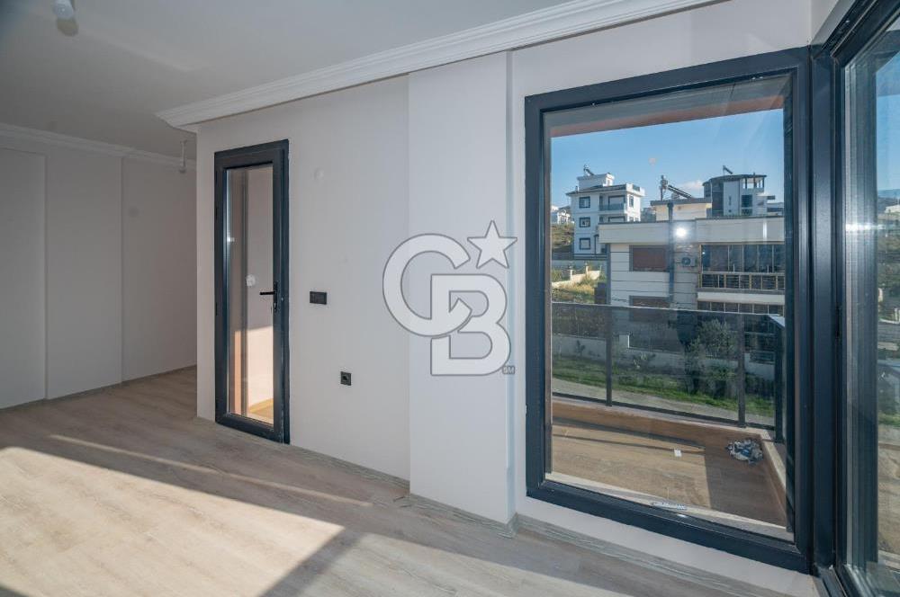 Ebeveyn Banyolu 4+1 Luks Ikiz Villa