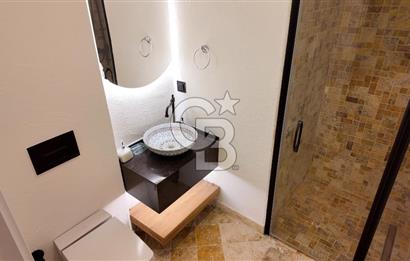 Çeşme Alaçatı Port Satılık Ters Dubleks Full Eşyalı 2+1 Villa