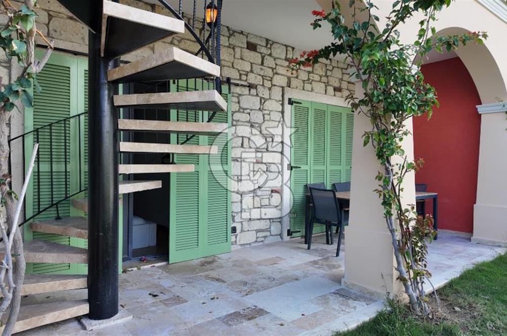 Çeşme Alaçatı Port Satılık Ters Dubleks Full Eşyalı 2+1 Villa