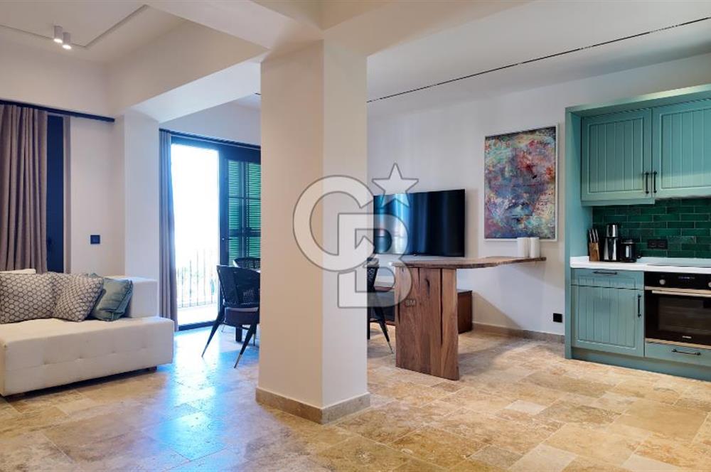 Çeşme Alaçatı Port Satılık Ters Dubleks Full Eşyalı 2+1 Villa