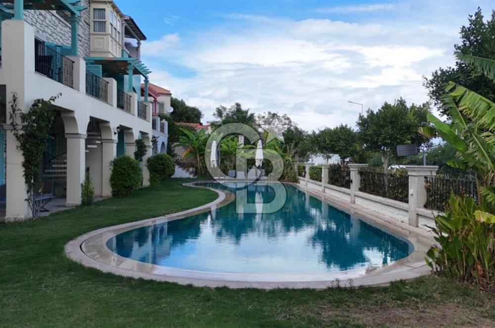 Çeşme Alaçatı Port Satılık Ters Dubleks Full Eşyalı 2+1 Villa