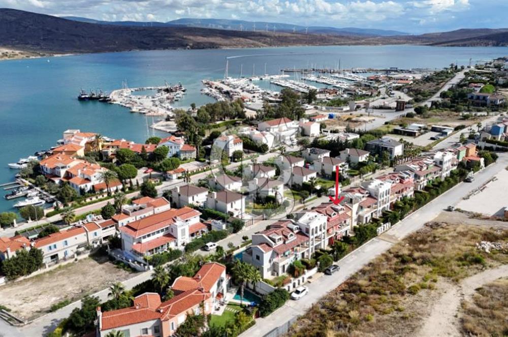 Çeşme Alaçatı Port Satılık Ters Dubleks Full Eşyalı 2+1 Villa