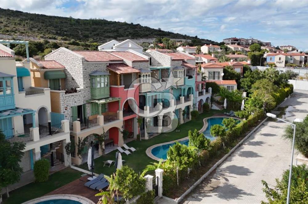 Çeşme Alaçatı Port Satılık Ters Dubleks Full Eşyalı 2+1 Villa