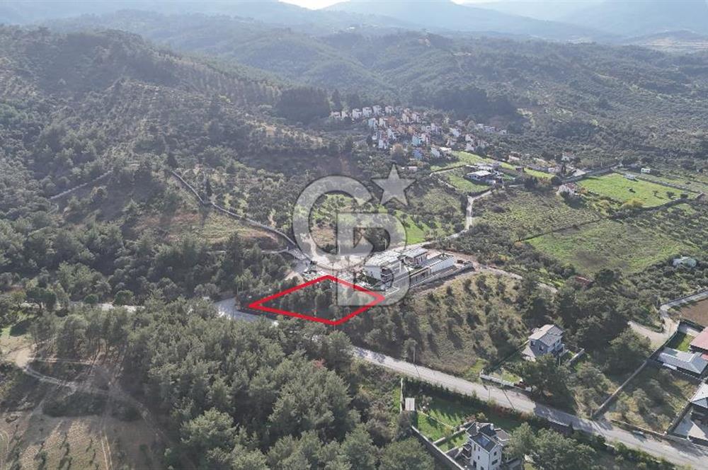 Kemalpaşa Yukarıkızılca’da villa imarlı arsa