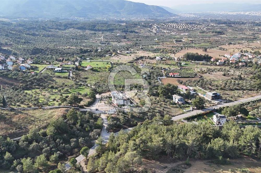 Kemalpaşa Yukarıkızılca’da villa imarlı arsa