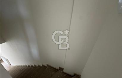 ÇANAKKALE MERKEZ SARAYCIK TRİPLEKS OTURUMA HAZIR 4+1 VİLLA