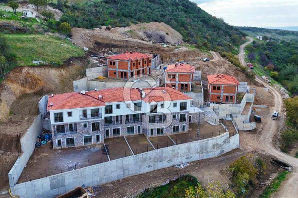 ÇANAKKALE MERKEZ SARAYCIK TRİPLEKS OTURUMA HAZIR 4+1 VİLLA