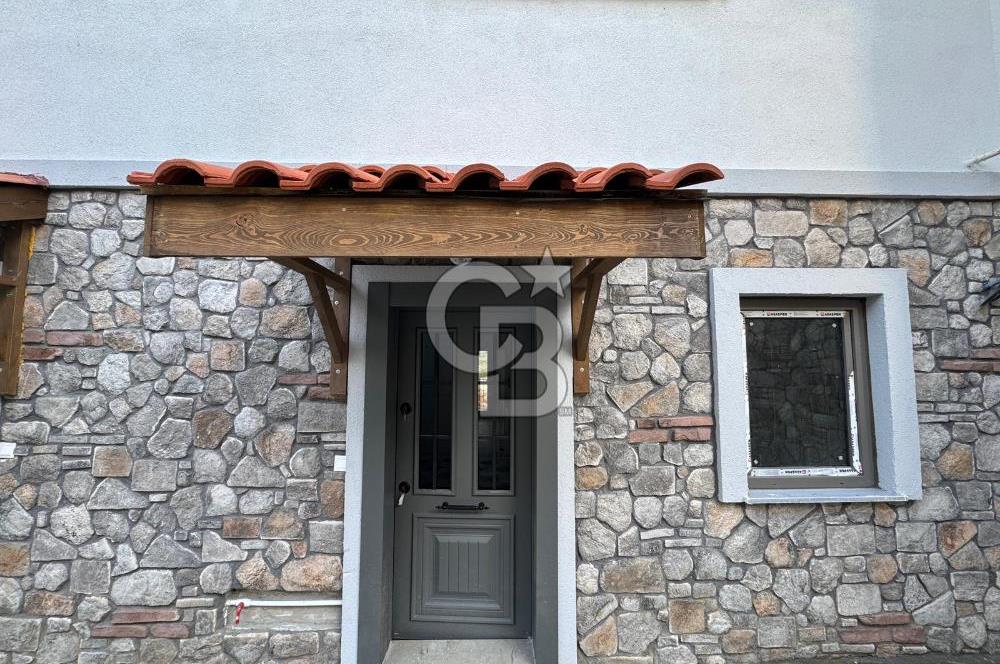 ÇANAKKALE MERKEZ SARAYCIK TRİPLEKS OTURUMA HAZIR 4+1 VİLLA