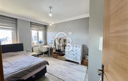 BORNOVA ÇAMDİBİ’NDE GENİŞ VE KONFORLU SATILIK 3+1 DAİRE!