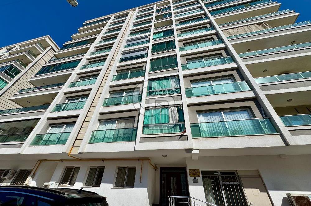 BORNOVA ÇAMDİBİ’NDE GENİŞ VE KONFORLU SATILIK 3+1 DAİRE!